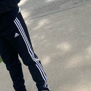 Adidas ”scammer pants” size 14